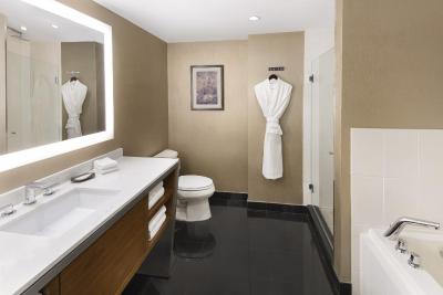 د وستین گراند وانکوور