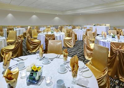 فور پوینتز میسیساوگا میدووال