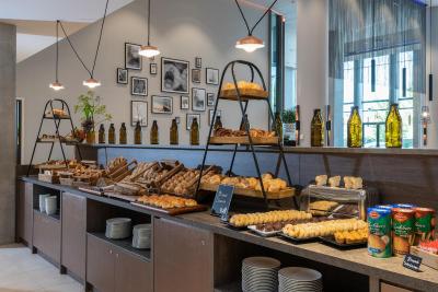 لئوناردو ریال هتل امستردام