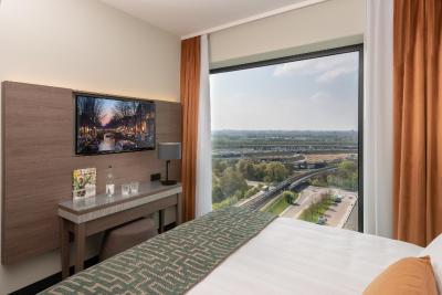 لئوناردو ریال هتل امستردام