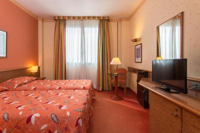 مدیتور هتل پمزیا