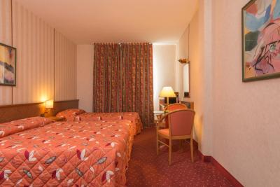 مدیتور هتل پمزیا