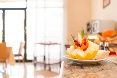 مدیتور هتل پمزیا