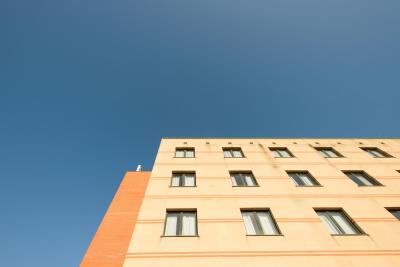 مدیتور هتل پمزیا