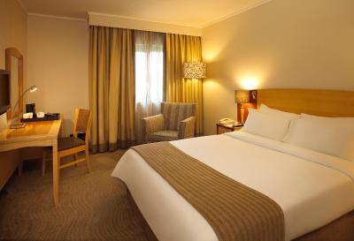 کورتیارد هتل ایستگات