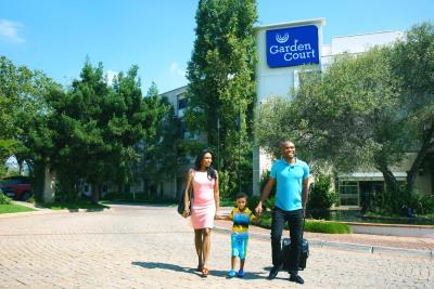 کورتیارد هتل ایستگات