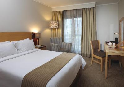 کورتیارد هتل ایستگات