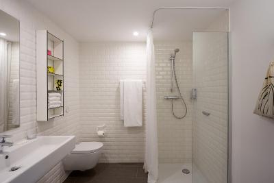 هتل باریر ل فوکتز پاریز