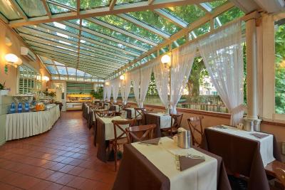 ایلاریا اند رسیدنزا دلالبا