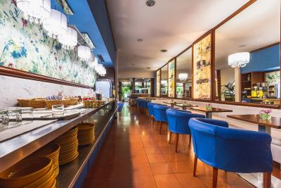 ایلاریا اند رسیدنزا دلالبا