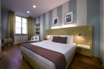 ایلاریا اند رسیدنزا دلالبا