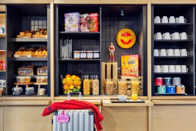 ماکسی پاریز باستیل