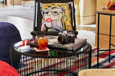 ماکسی پاریز باستیل