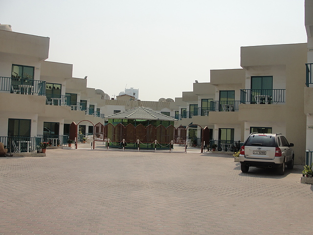 سامر لند متل