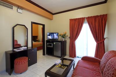 سامر لند متل