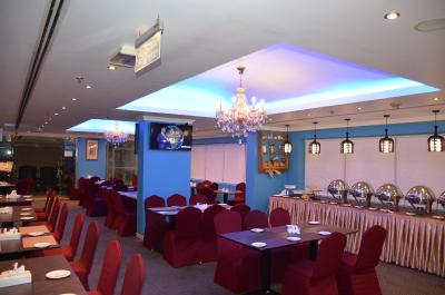 نجوم آل امارات هتل