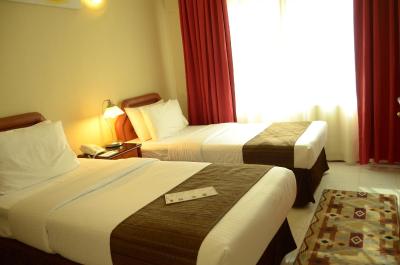 نجوم آل امارات هتل