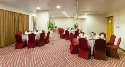 نجوم آل امارات هتل