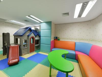 سنتر پوینت سرویسد اپارتمنت تونگ لو