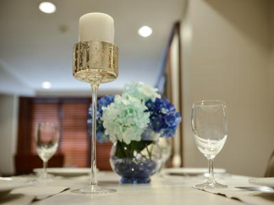 سنتر پوینت سرویسد اپارتمنت تونگ لو