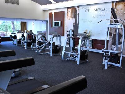 سنتر پوینت سرویسد اپارتمنت تونگ لو