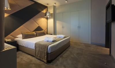 کروانسار ترمال-کنونشن سنتر اند اسپا