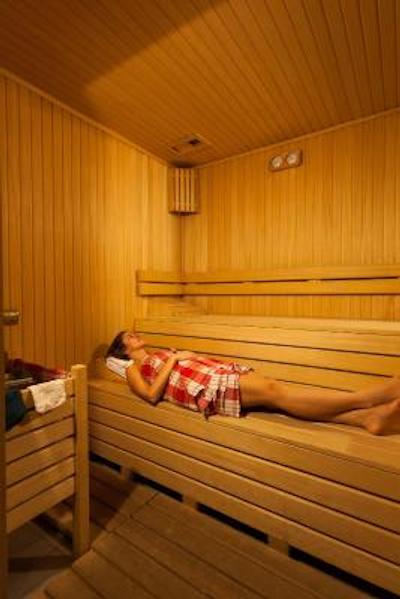 کروانسار ترمال-کنونشن سنتر اند اسپا