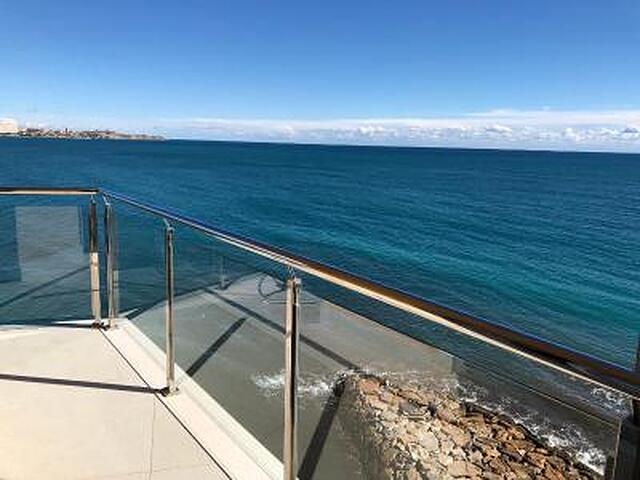 سرکتل سویتز دل مار