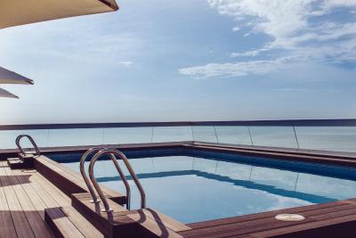 سرکتل سویتز دل مار