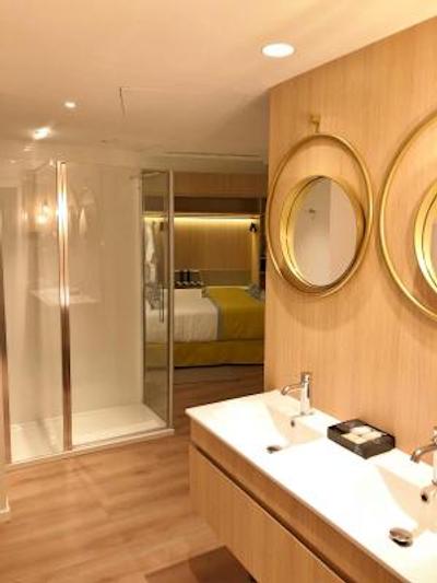 سرکتل سویتز دل مار