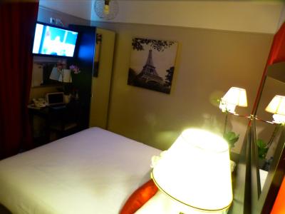 تاماریز هتل پاریز