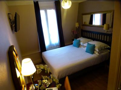 تاماریز هتل پاریز