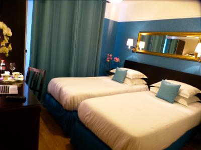 تاماریز هتل پاریز