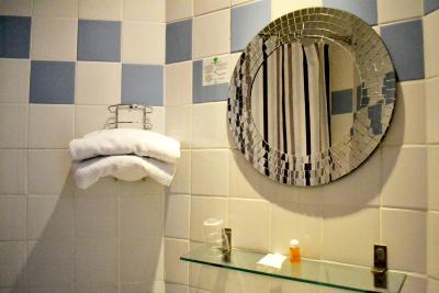 تاماریز هتل پاریز