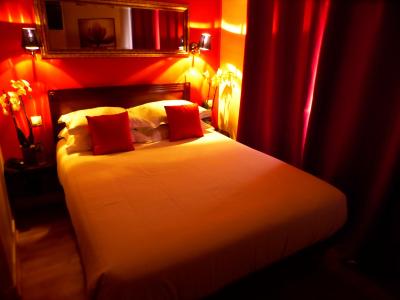 تاماریز هتل پاریز