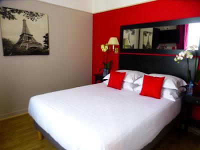 تاماریز هتل پاریز