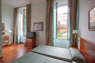 اتنئو گاردن پالاس