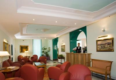 اتنئو گاردن پالاس