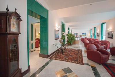 اتنئو گاردن پالاس