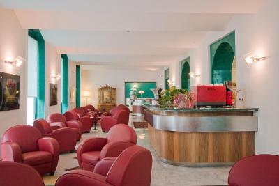 اتنئو گاردن پالاس