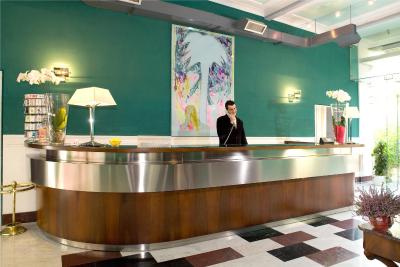 اتنئو گاردن پالاس