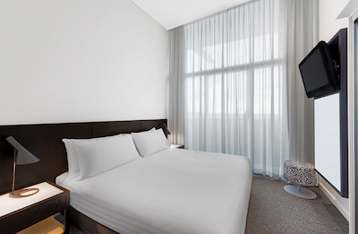 ادینا اپارتمنت هتل پرد