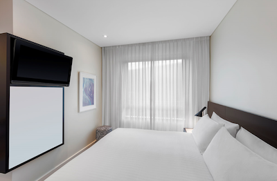 ادینا اپارتمنت هتل پرد