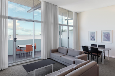 ادینا اپارتمنت هتل پرد