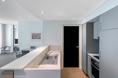 ادینا اپارتمنت هتل پرد