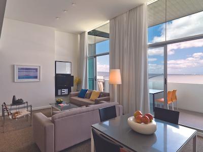 ادینا اپارتمنت هتل پرد