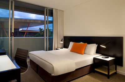 ادینا اپارتمنت هتل پرد