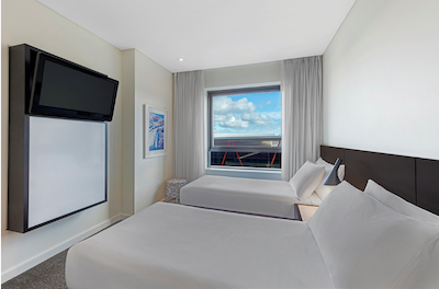 ادینا اپارتمنت هتل پرد