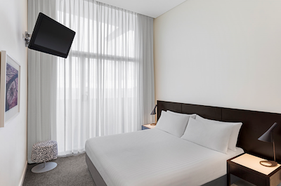 ادینا اپارتمنت هتل پرد