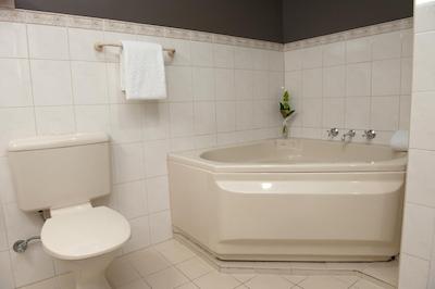 ادلید ریویرا هتل